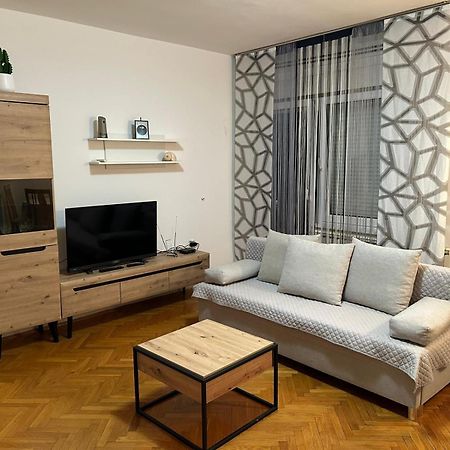 Apartmani Deni Crikvenica Exterior foto